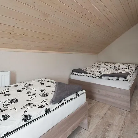 Vakantiehuis Wilena 1 *